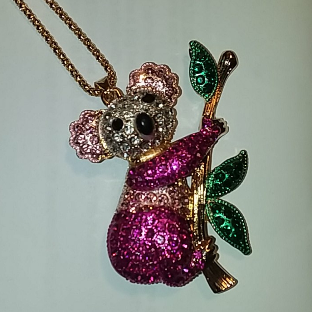 ❤Pretty!Crystal Koala Bear Charm w/Free Ch…